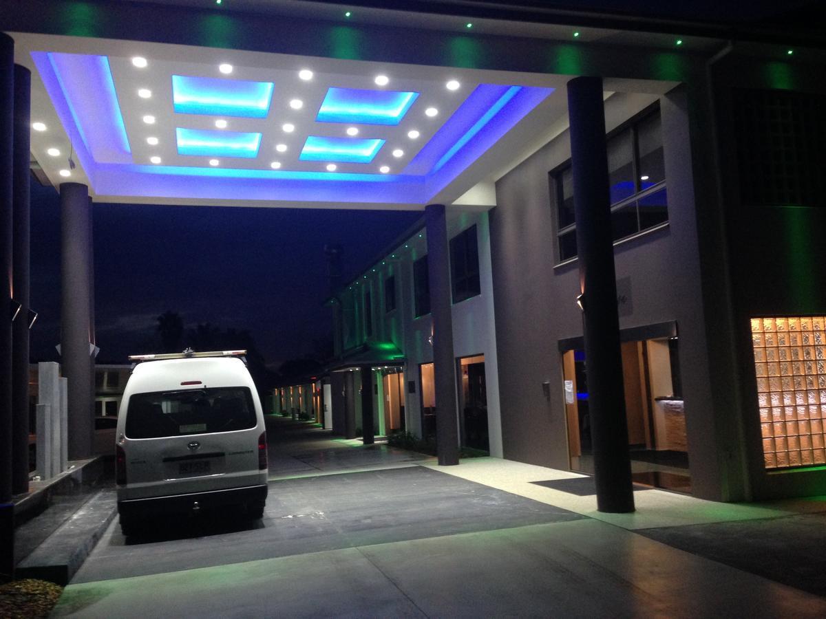 Western Downs Motor Inn Miles Экстерьер фото